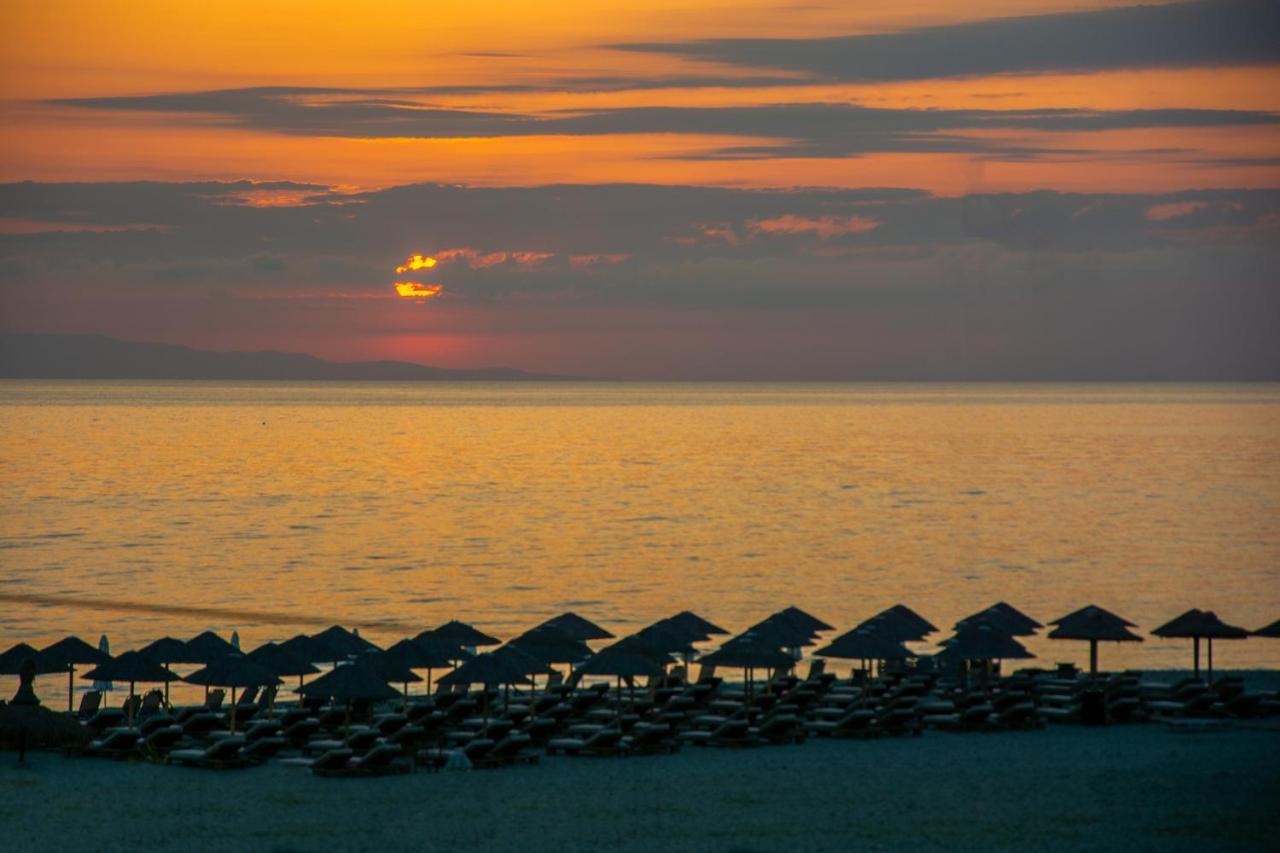 Pantheon Sea View Lejlighedshotel Néoi Póroi Eksteriør billede
