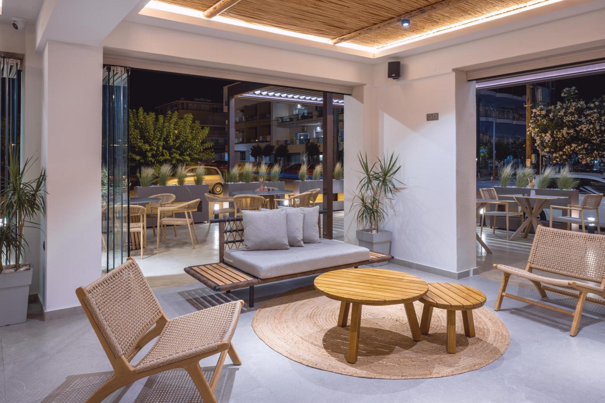 Pantheon Sea View Lejlighedshotel Néoi Póroi Eksteriør billede