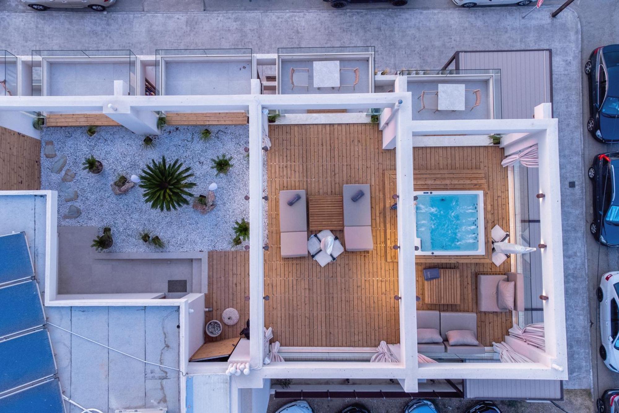 Pantheon Sea View Lejlighedshotel Néoi Póroi Eksteriør billede